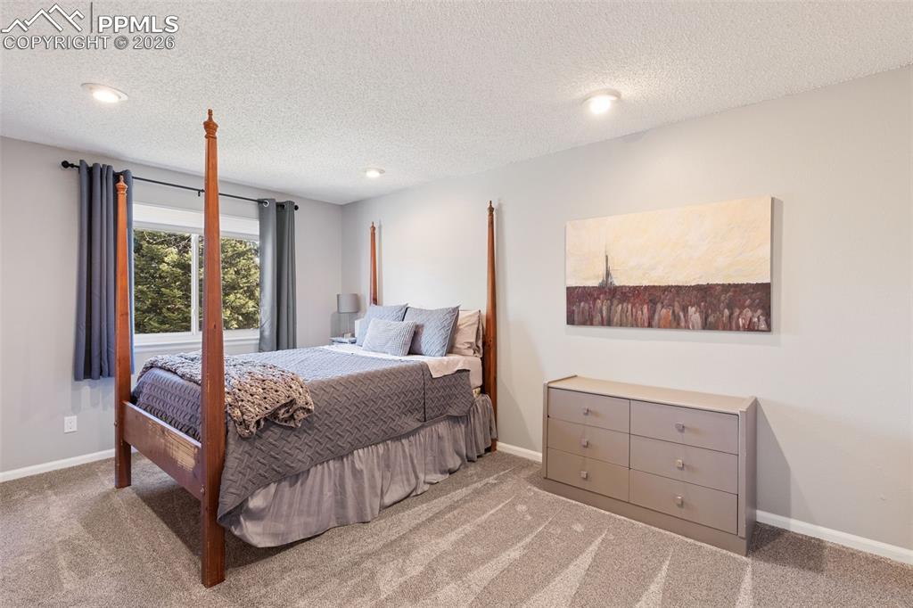 230 Saddlemountain Road Colorado Springs CO 80919