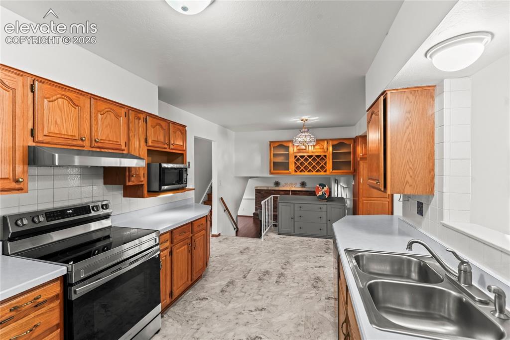 4025 N Carefree Circle Colorado Springs CO 80917