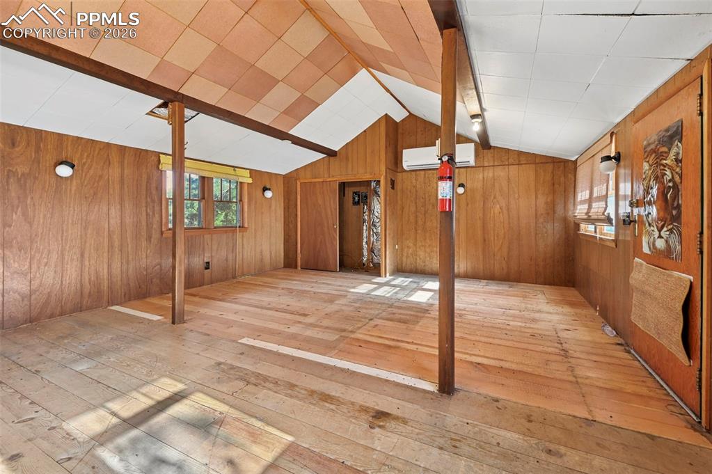 7415 W Highway 24 Cascade CO 80809