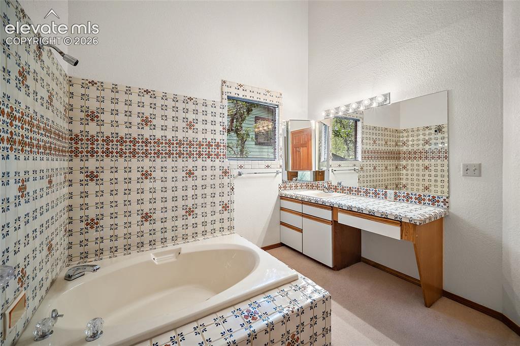 609 Crystal Hills Boulevard Manitou Springs CO 80829