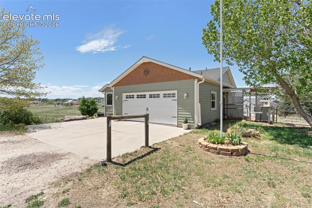 8191 Sun Country Drive Elizabeth CO 80107