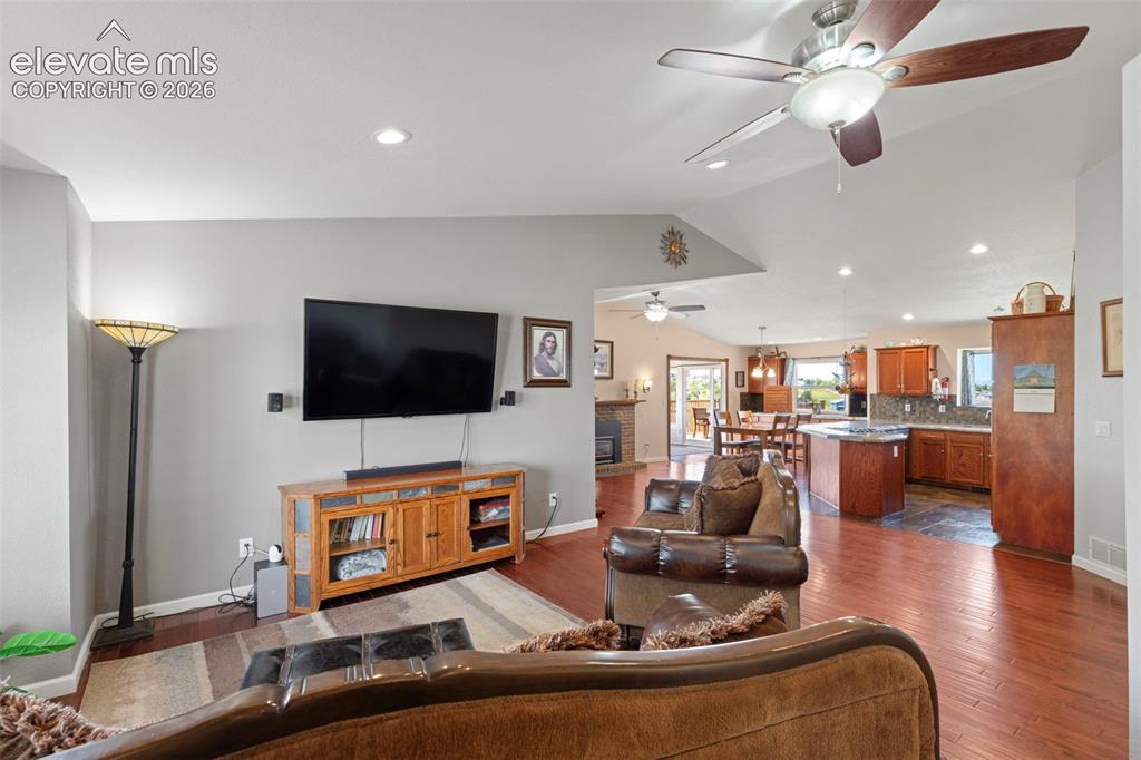 8191 Sun Country Drive Elizabeth CO 80107