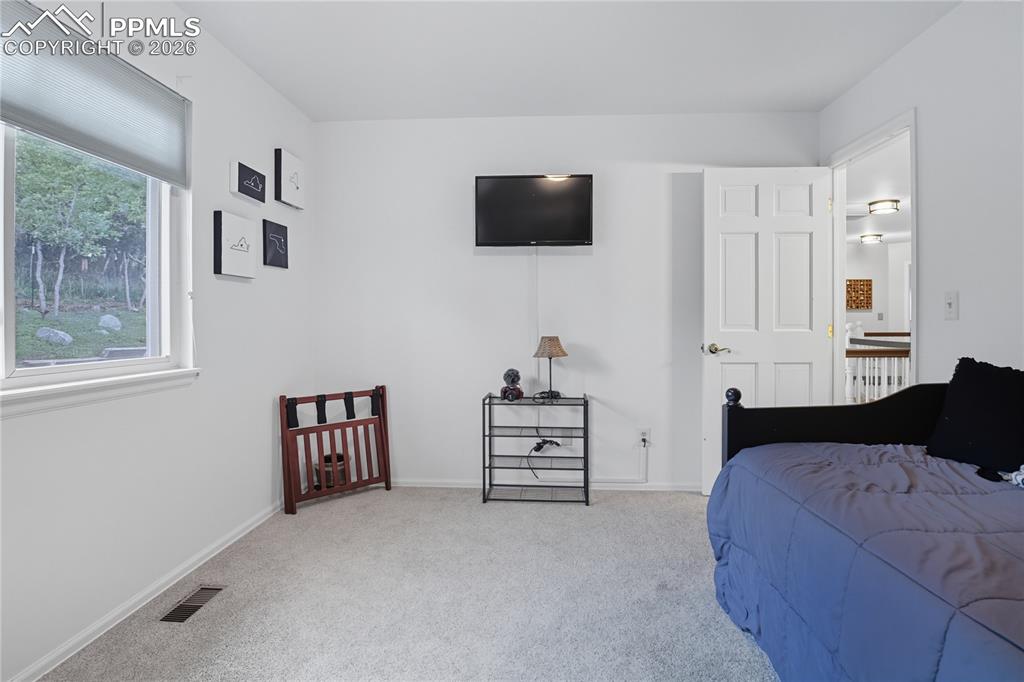 35 Ravenglass Way Colorado Springs CO 80906