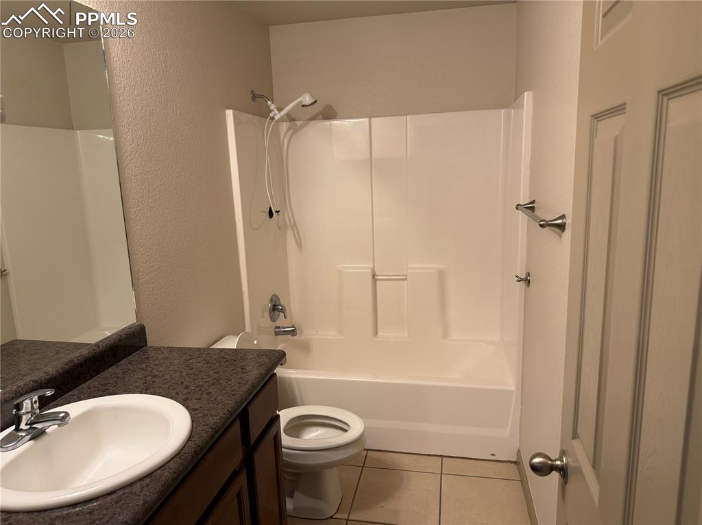 2308 Crestwood Lane Pueblo CO 81008