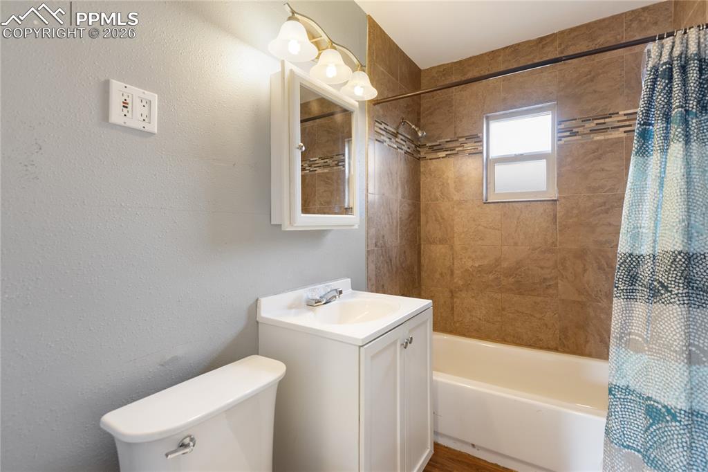 908 1/2 Bennett Avenue Colorado Springs CO 80909