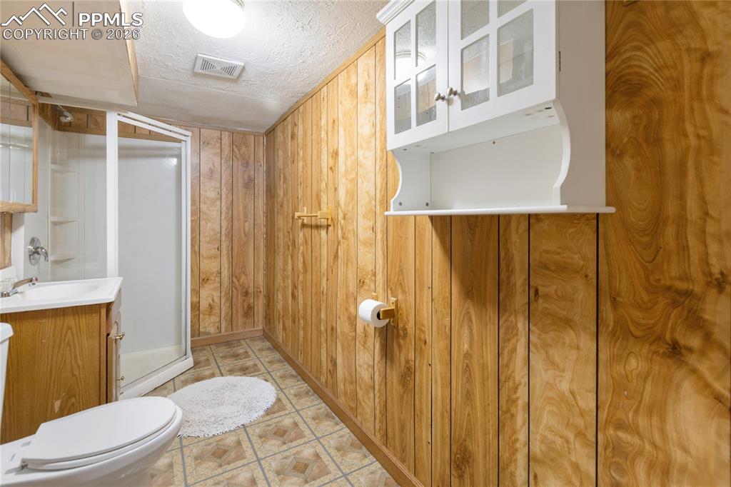 908 1/2 Bennett Avenue Colorado Springs CO 80909