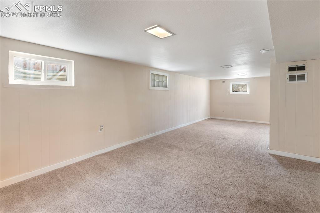 908 1/2 Bennett Avenue Colorado Springs CO 80909