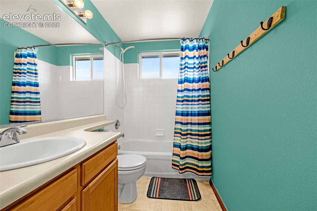 5663 Mesa Mountain Way Colorado Springs CO 80923