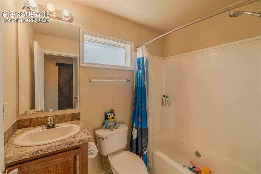 4210 Gray Fox Heights Colorado Springs CO 80922