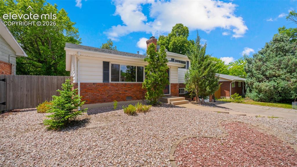 2406 N Circle Drive Colorado Springs CO 80909