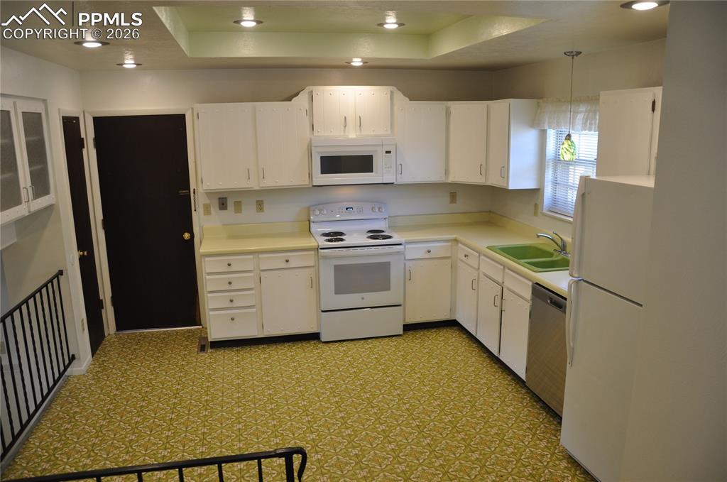 3375 El Canto Drive Colorado Springs CO 80918