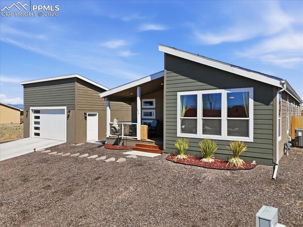 279 W Acorn Drive Pueblo CO 81007