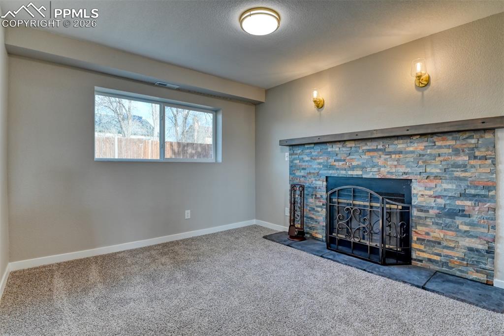 2734 Dickens Drive Colorado Springs CO 80916