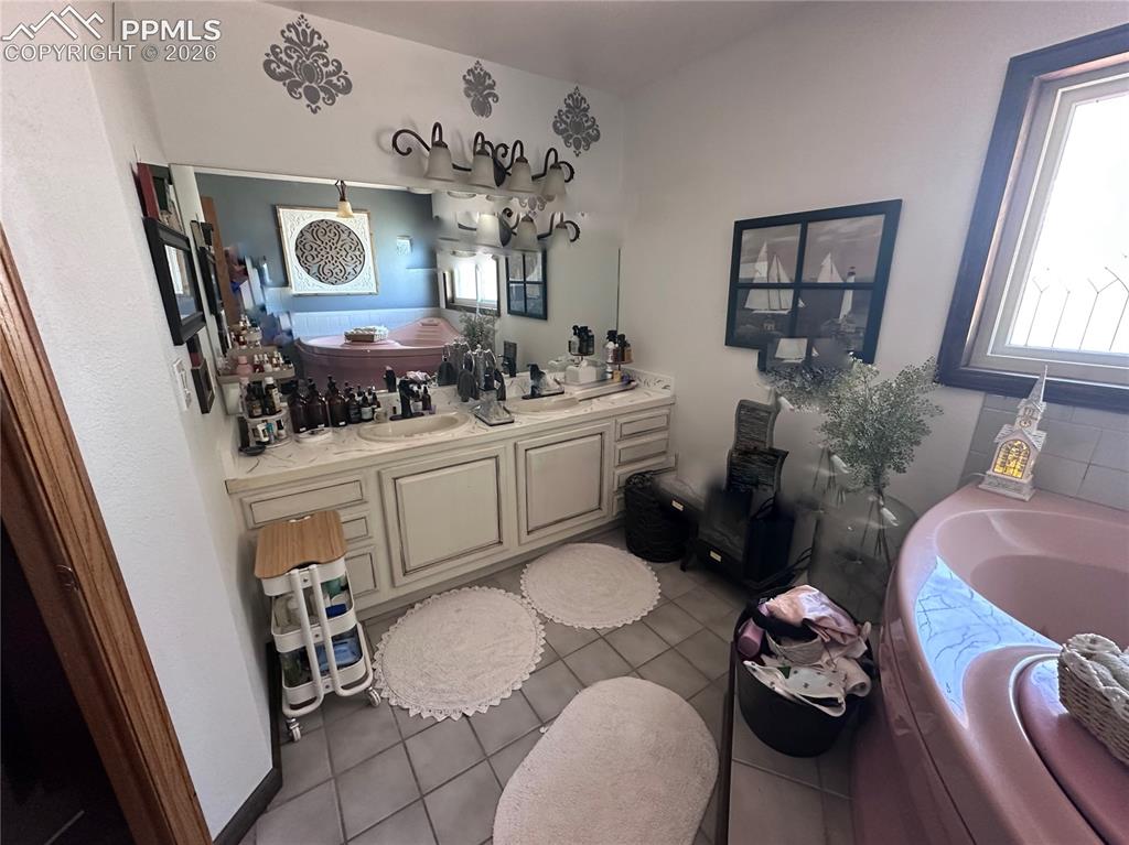 1165 N Ellicott Highway Calhan CO 80808