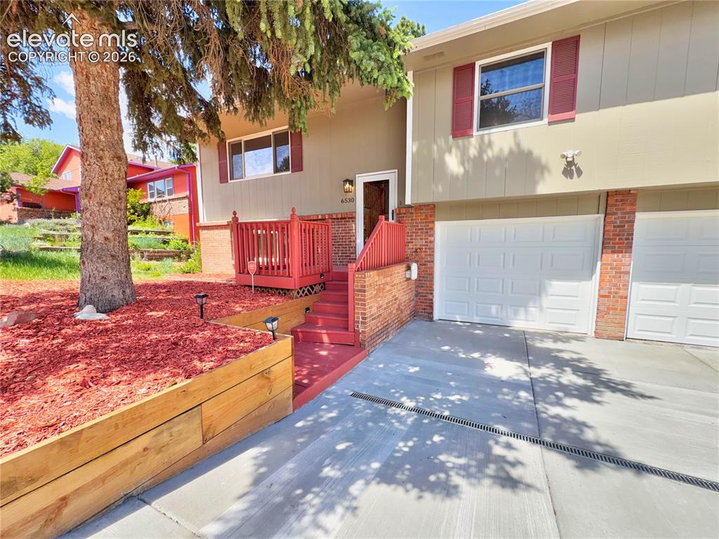 6530 Brook Park Drive Colorado Springs CO 80918