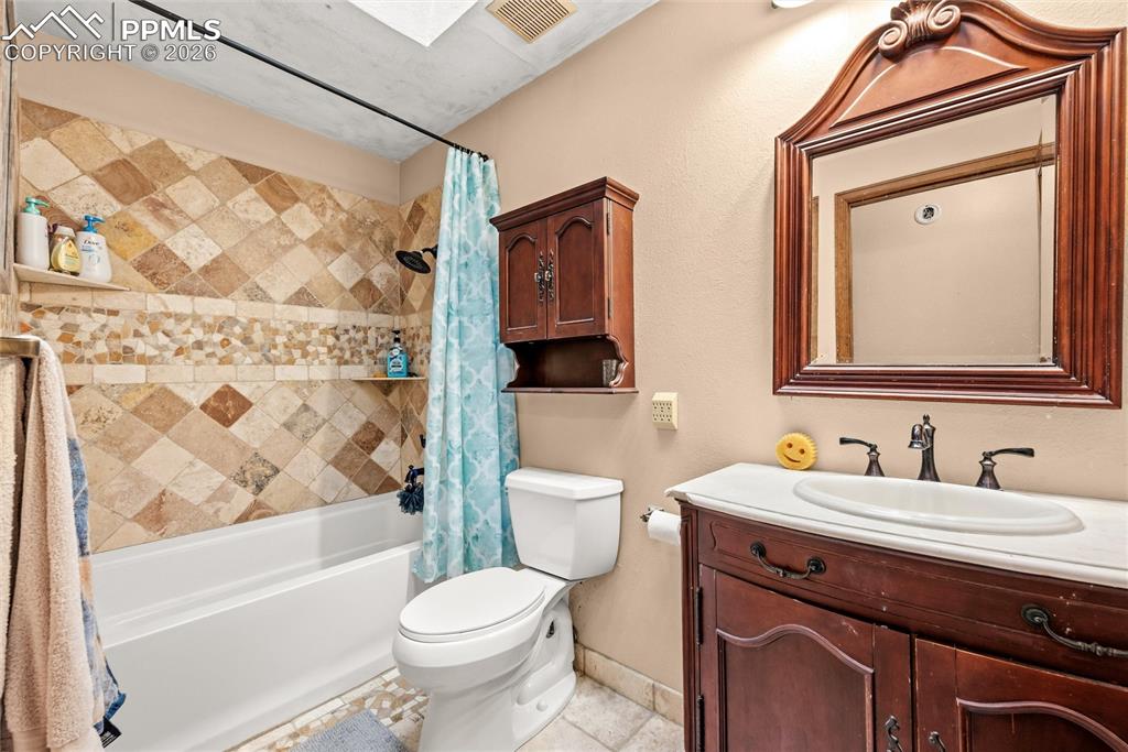 3435 Cortina Drive Colorado Springs CO 80918