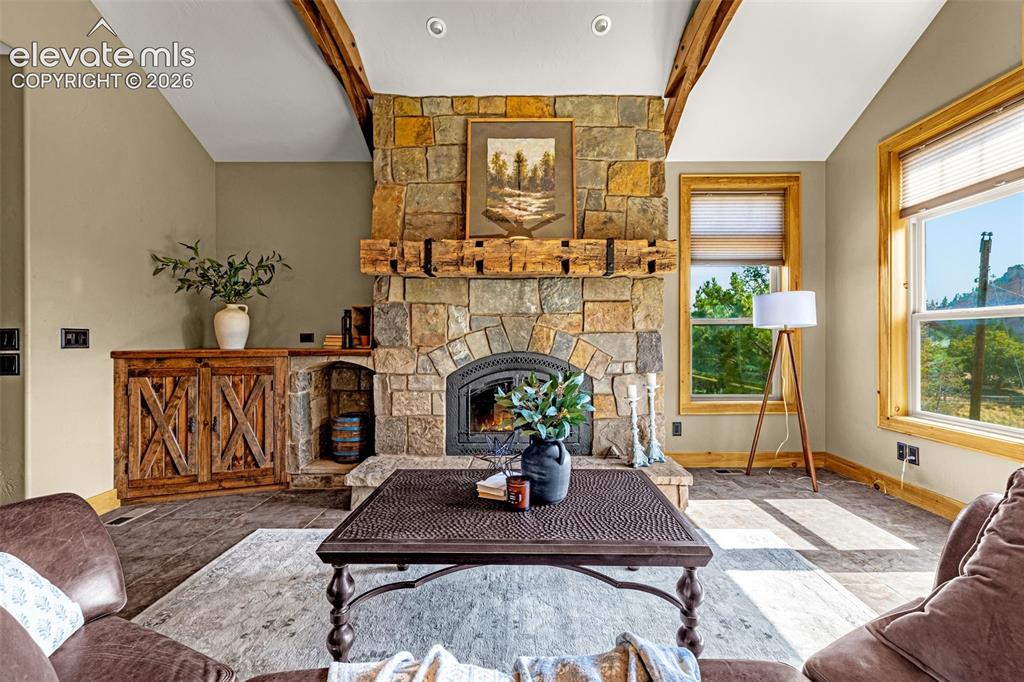 5596 Osage Way Larkspur CO 80118