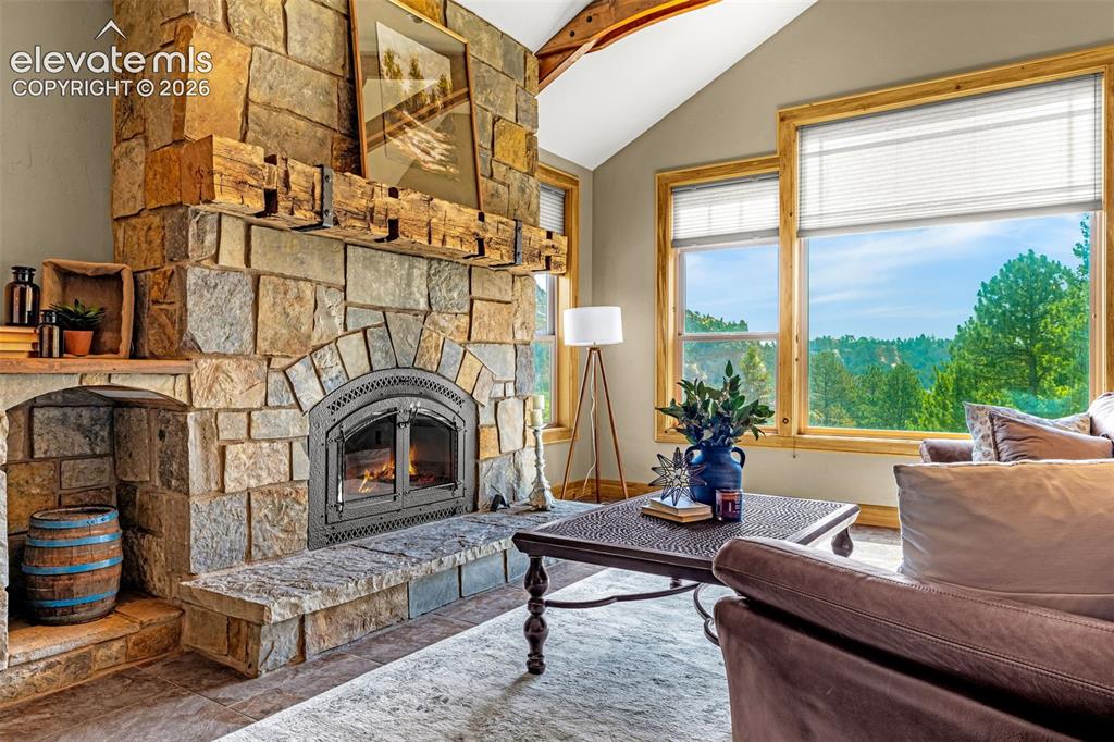 5596 Osage Way Larkspur CO 80118