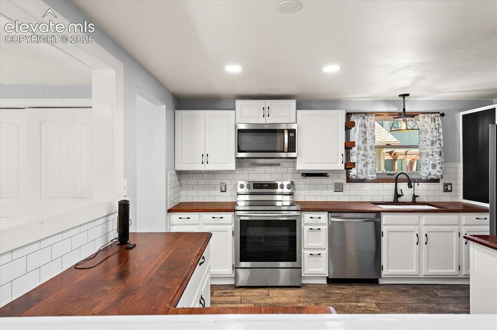 3265 Leoti Drive Colorado Springs CO 80922