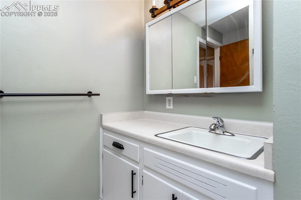 2923 Virginia Avenue Colorado Springs CO 80907