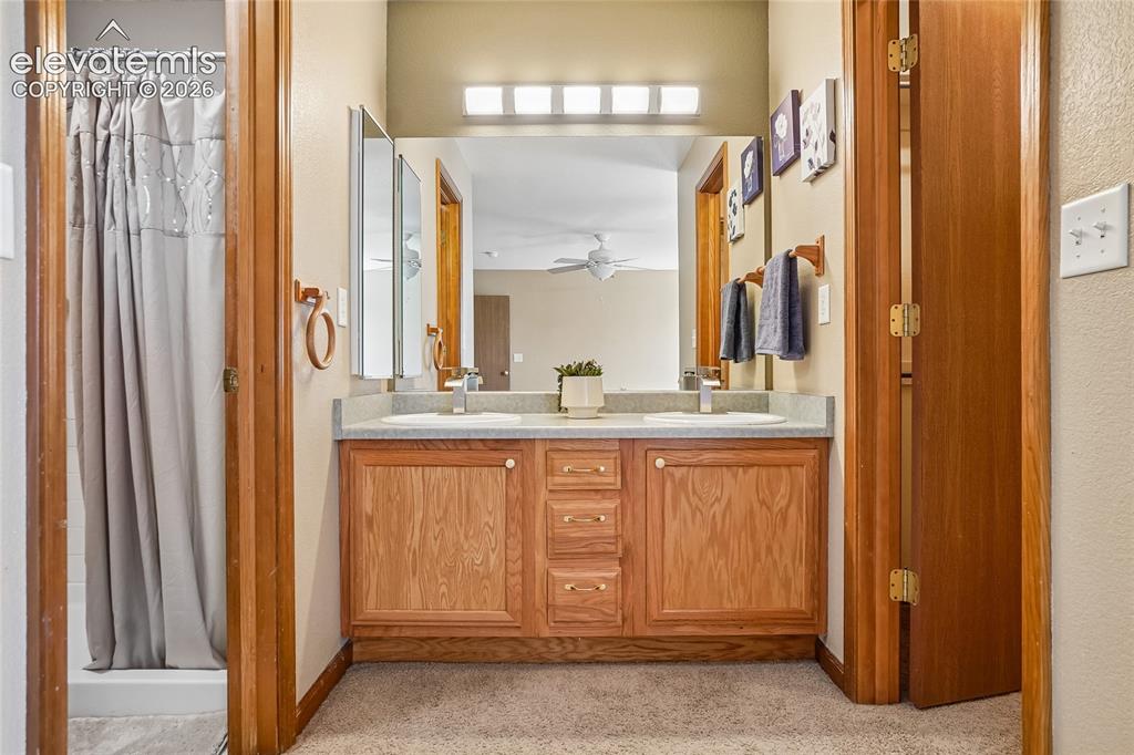 844 Foxwood Drive Colorado Springs CO 80911
