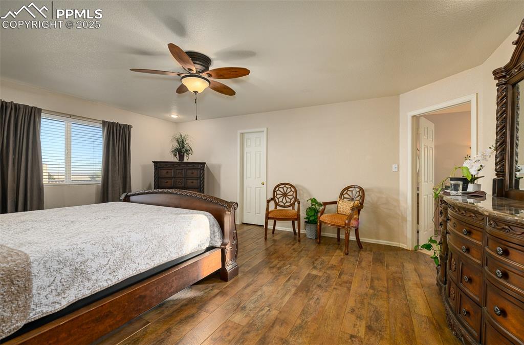 758 E Woodleaf Drive Pueblo CO 81007