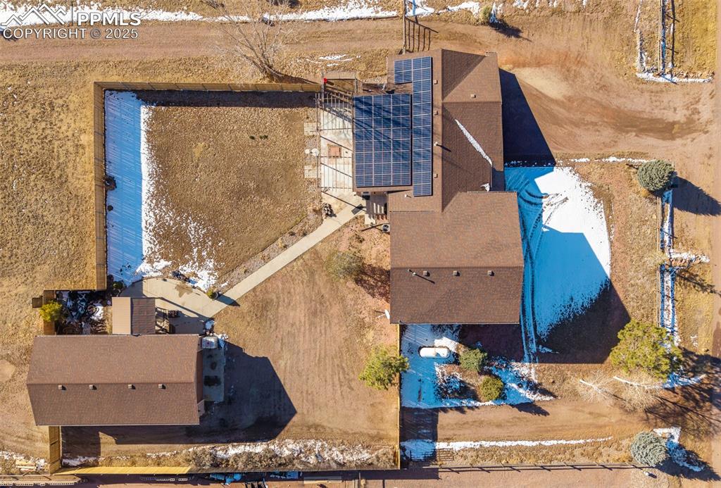 758 E Woodleaf Drive Pueblo CO 81007