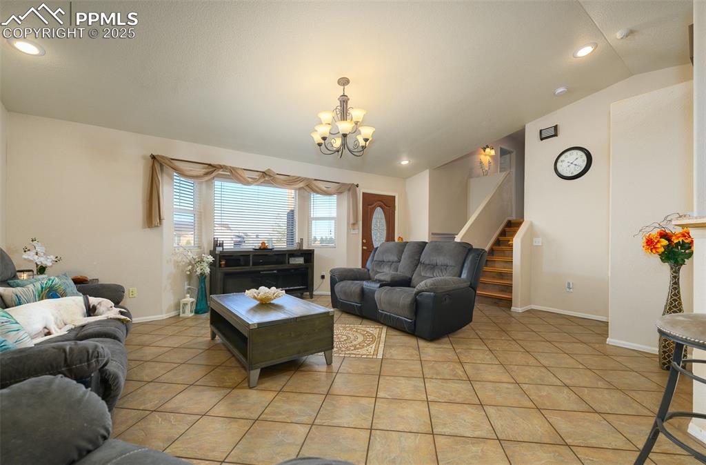758 E Woodleaf Drive Pueblo CO 81007