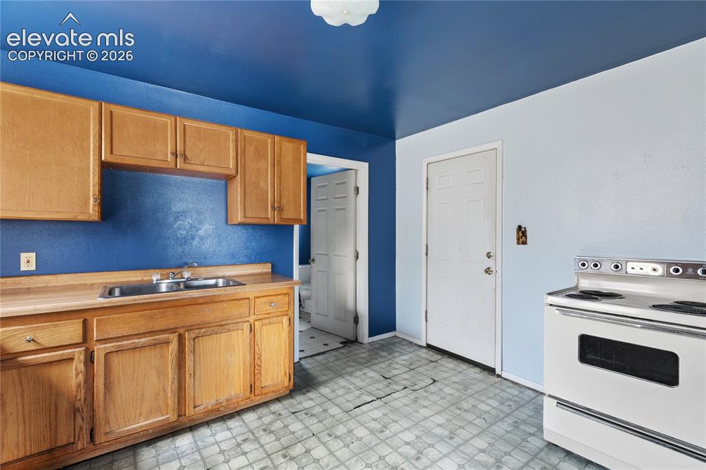 225 W Eaton Avenue Cripple Creek CO 80813