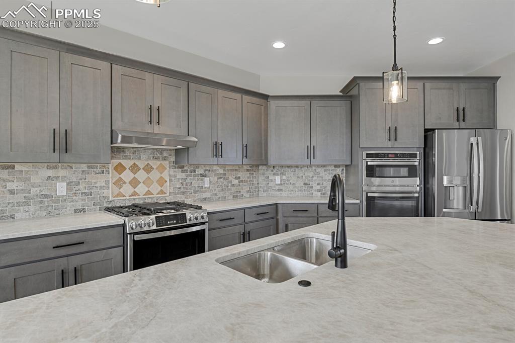 4136 Pinehurst Circle Colorado Springs CO 80908