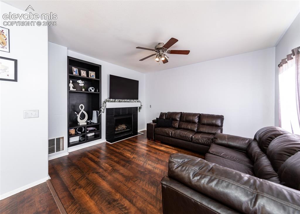 2214 Cowhand Place Pueblo CO 81008