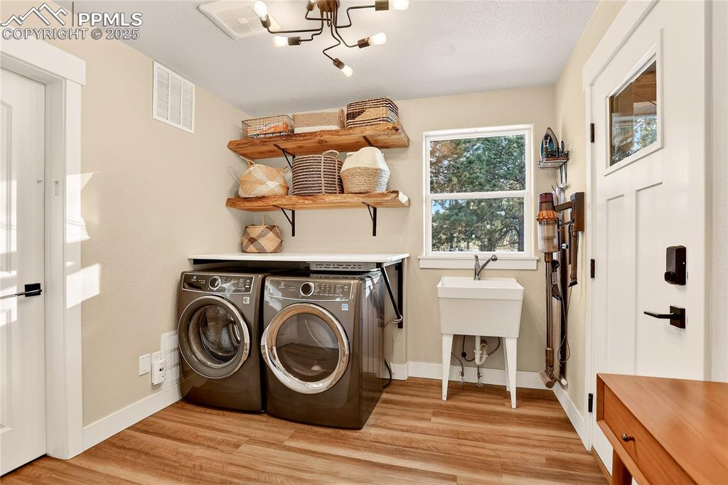 9920 Hodgen Road Colorado Springs CO 80908