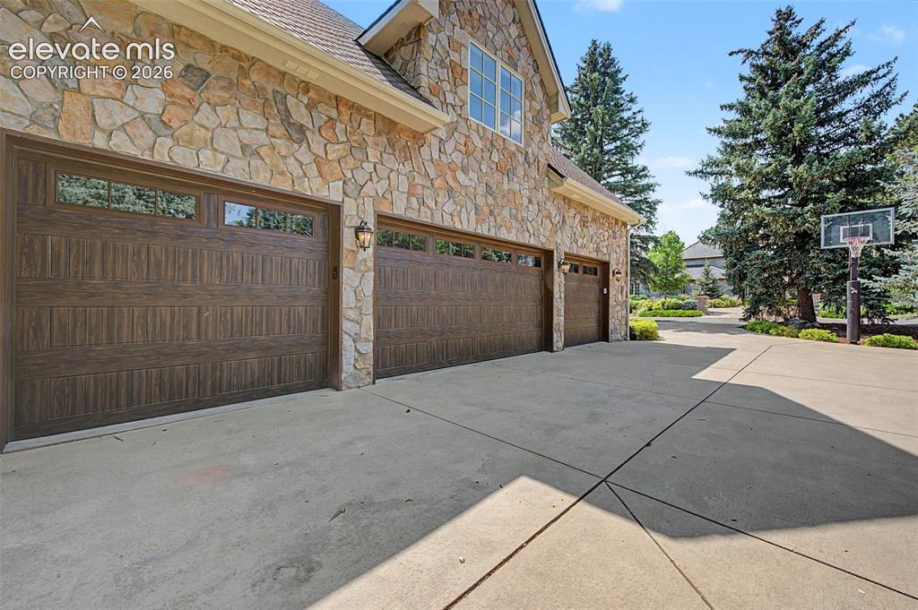 5 Sequoyah Road Colorado Springs CO 80906