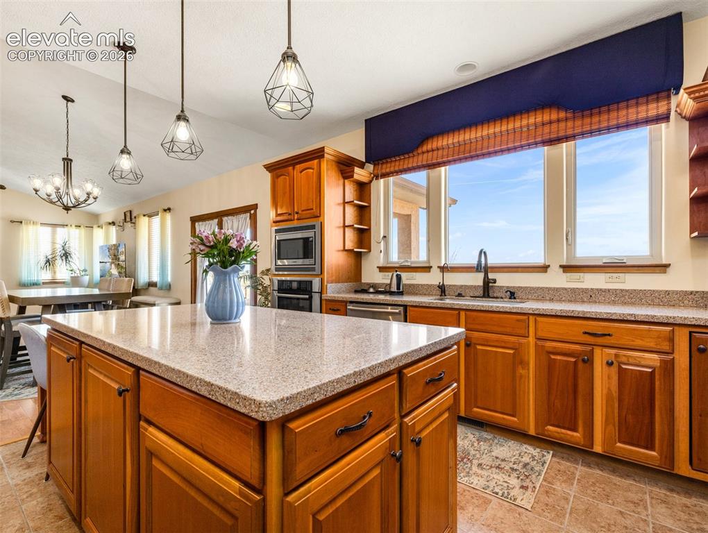 542 E Abeyta Drive Pueblo CO 81007
