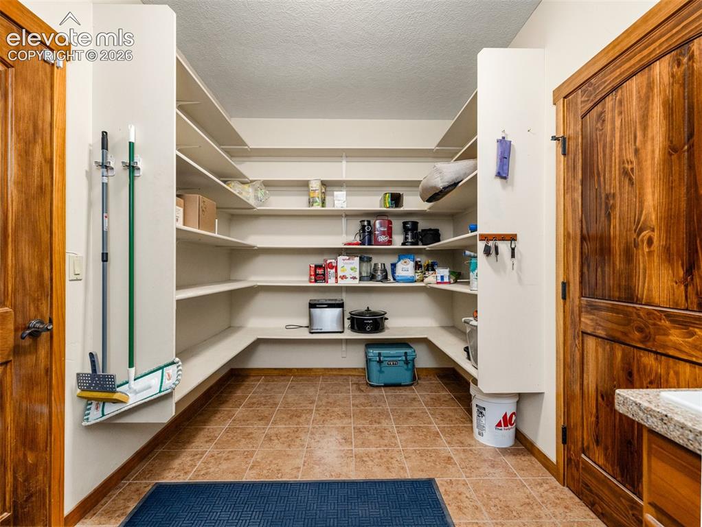 542 E Abeyta Drive Pueblo CO 81007