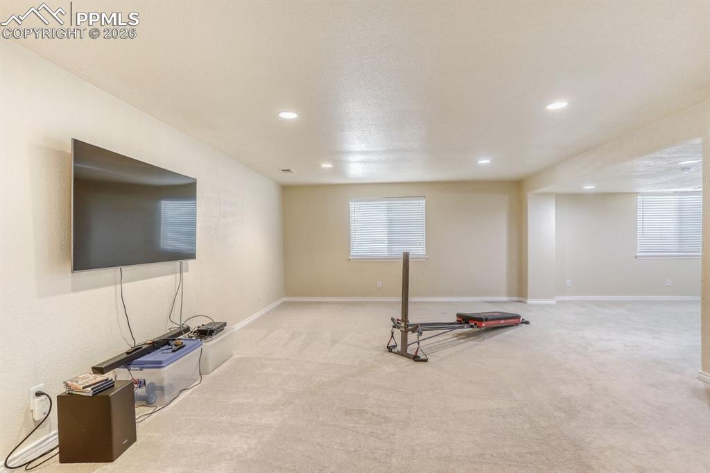 927 Champion Circle Longmont CO 80503