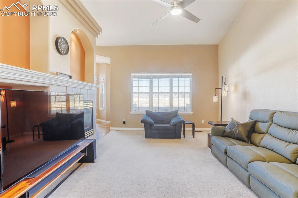 927 Champion Circle Longmont CO 80503