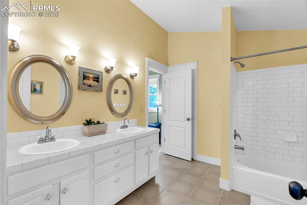 3711 Estates Circle Larkspur CO 80118