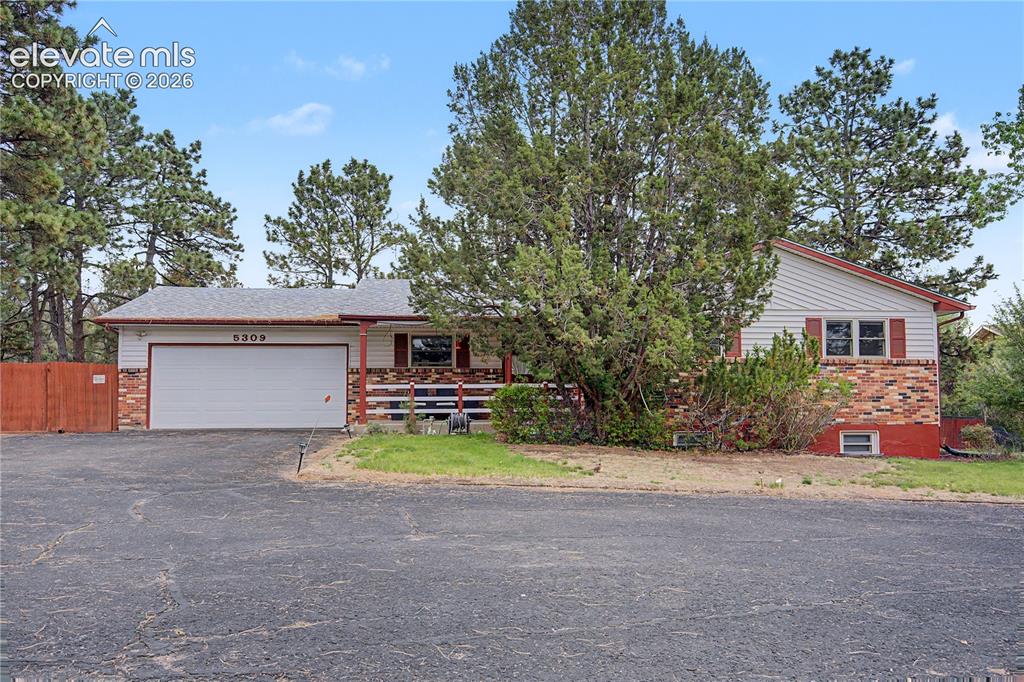 5309 Flintridge Drive Colorado Springs CO 80918