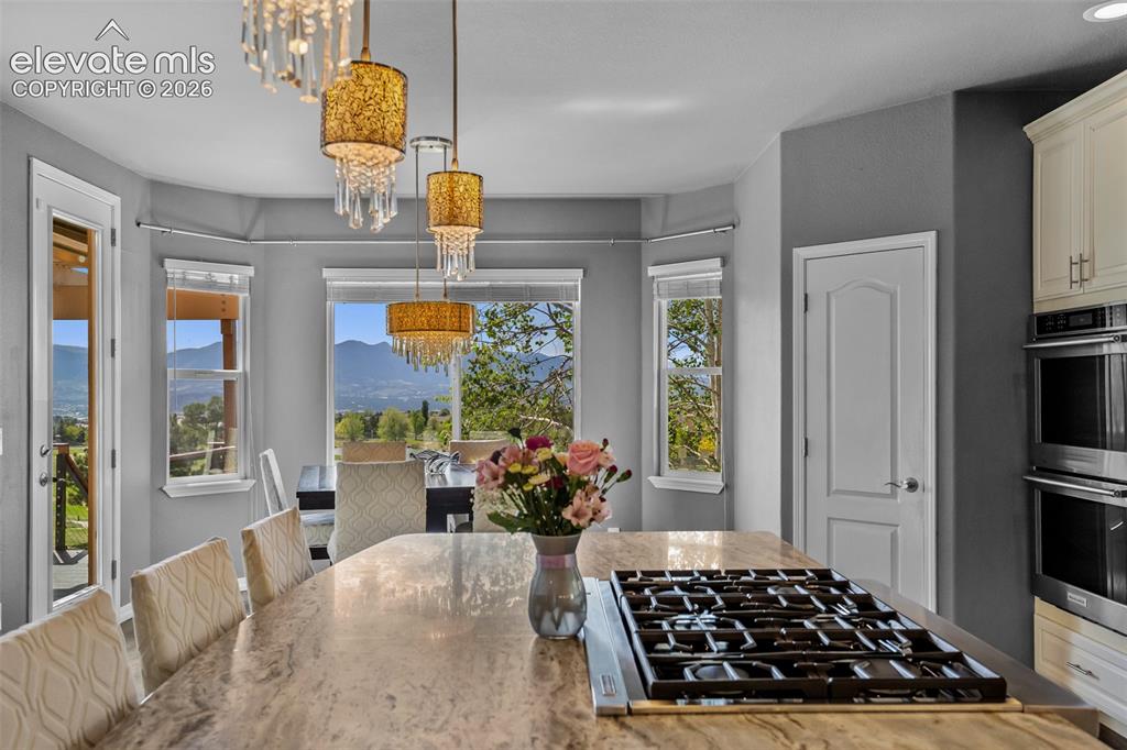 9952 Oak Knoll Terrace Colorado Springs CO 80920