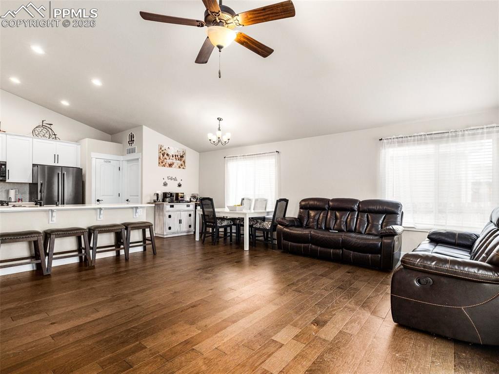 6043 Nash Drive Colorado Springs CO 80925
