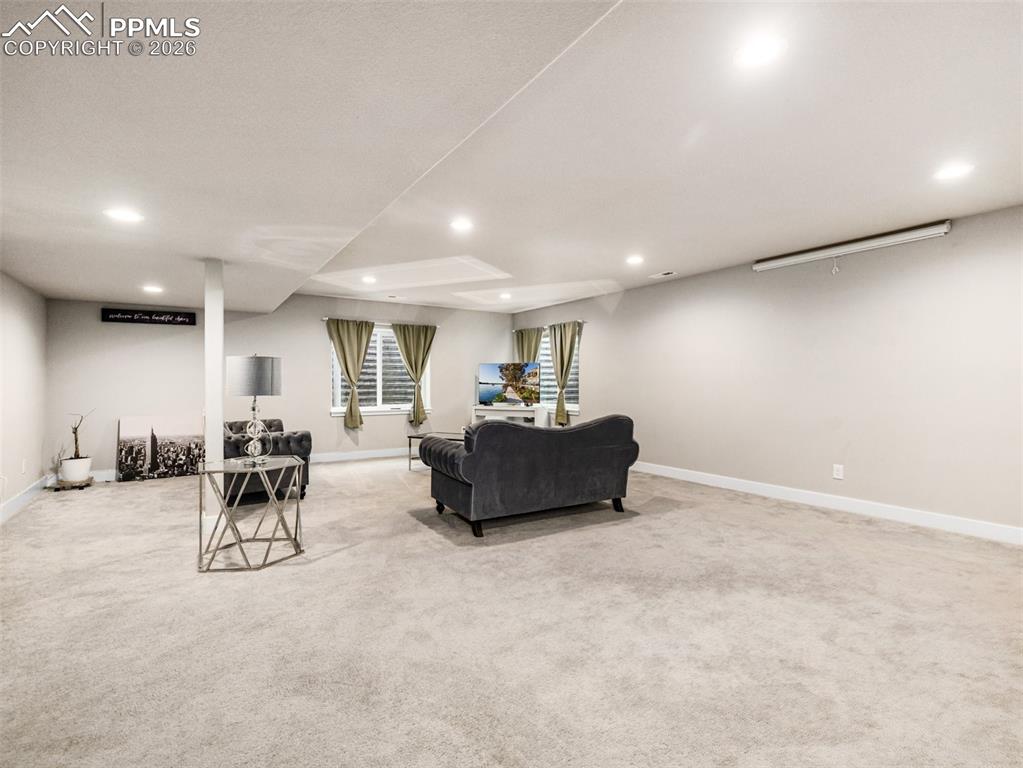 6043 Nash Drive Colorado Springs CO 80925