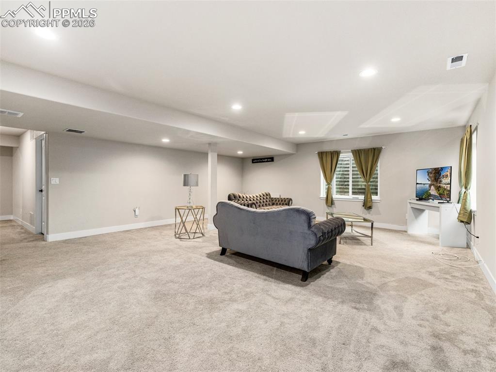 6043 Nash Drive Colorado Springs CO 80925