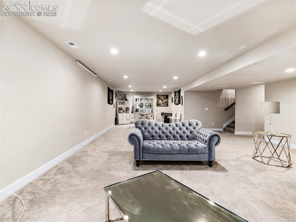 6043 Nash Drive Colorado Springs CO 80925