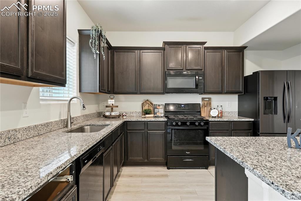 9723 Borderpine Way Colorado Springs CO 80925