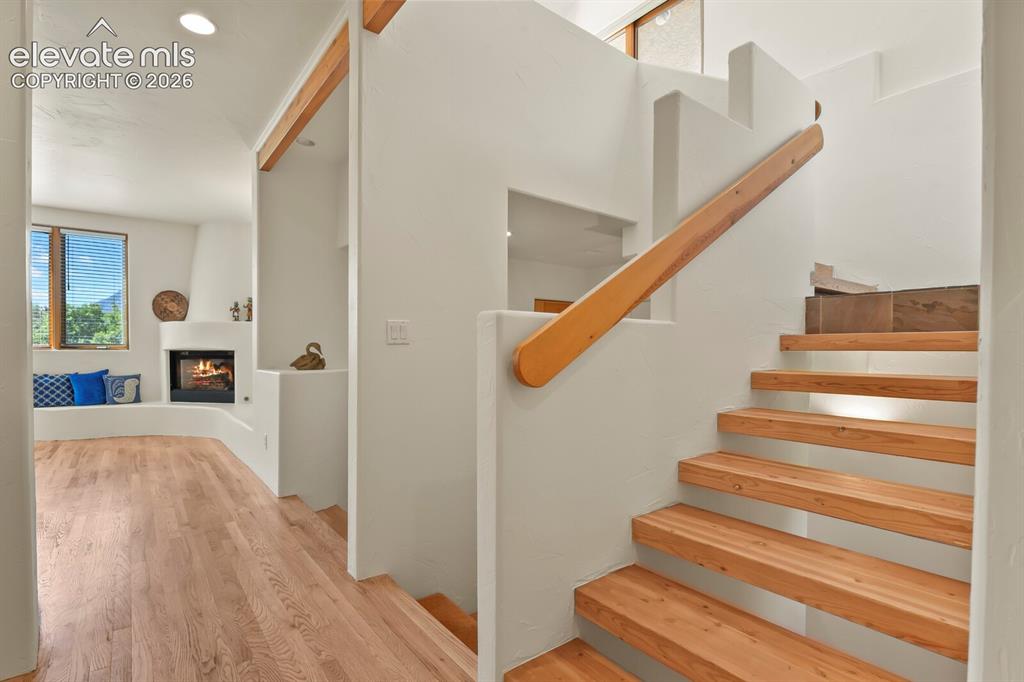 887 Oxford Lane Colorado Springs CO 80905