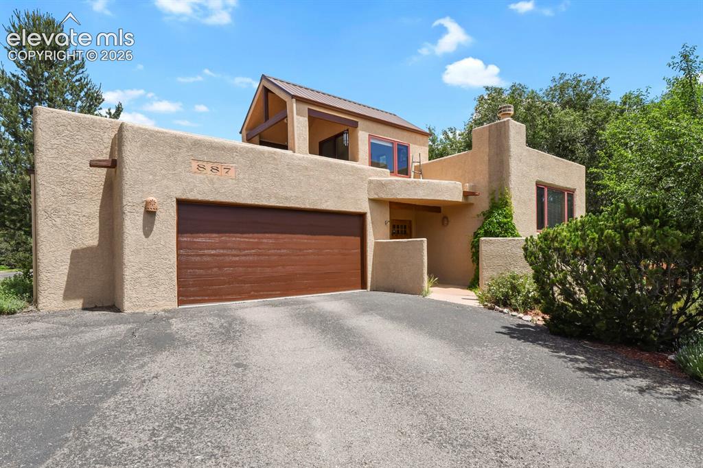 887 Oxford Lane Colorado Springs CO 80905