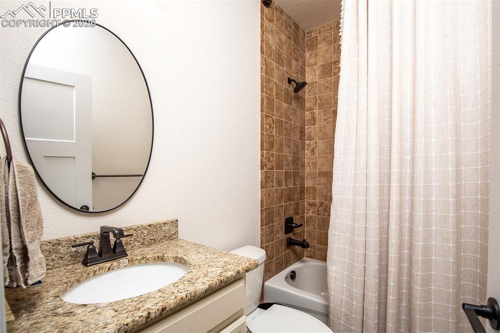 5432 Silverstone Terrace Colorado Springs CO 80919
