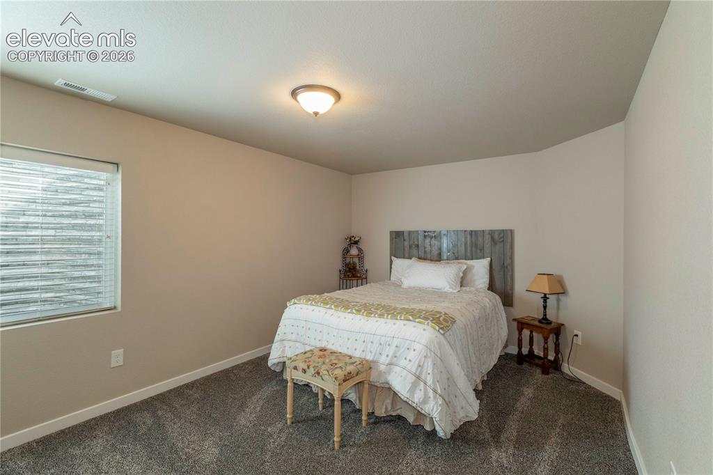 2752 Pony Club Lane Colorado Springs CO 80922