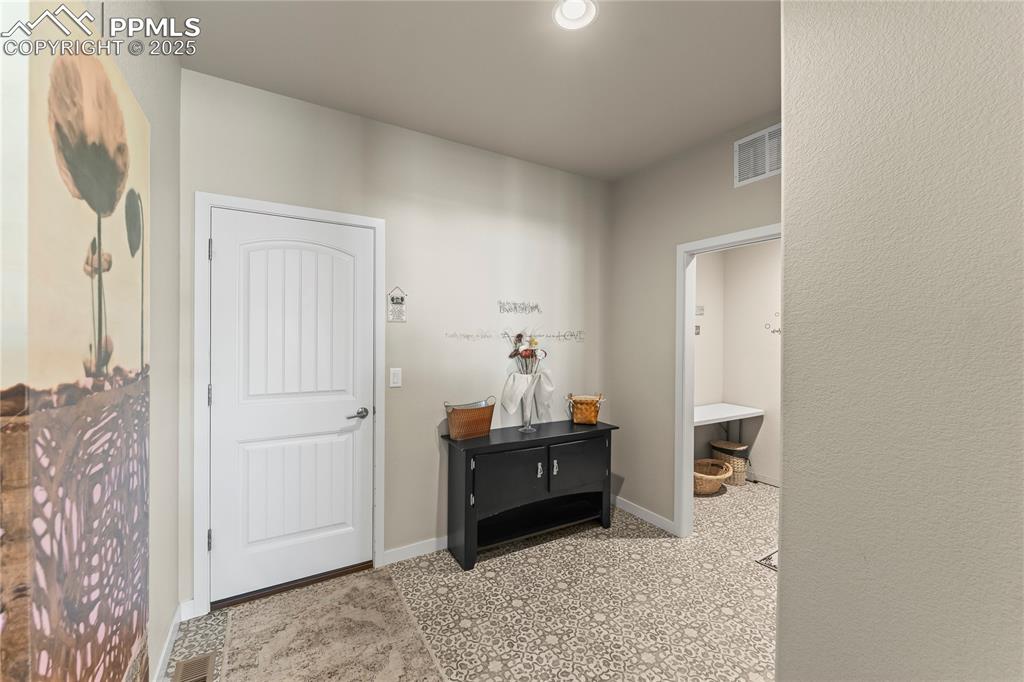 8872 Falcon Nest Court Colorado Springs CO 80908